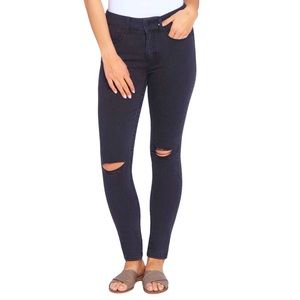 🆕 Seven 7 Black Distressed Tummy Control Skinny Jeans